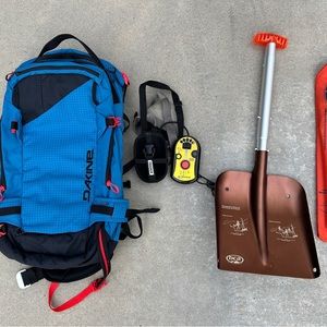 Full Dakine and BCA backcountry set up.